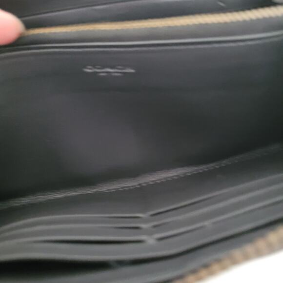 Coach Leather Wallet Solid Black Zip Around Large Clutch Classic Logo - Picture 8 of 13